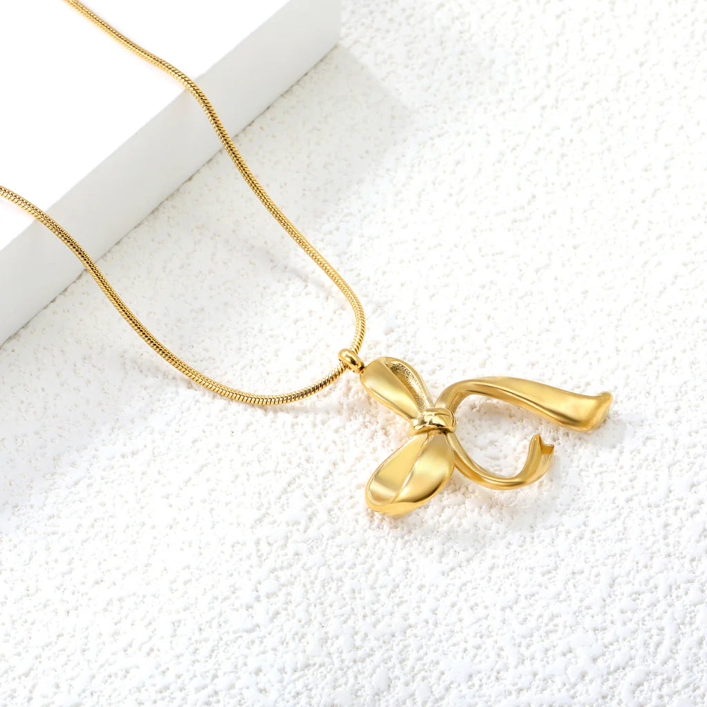 WishLoop Gold Necklace