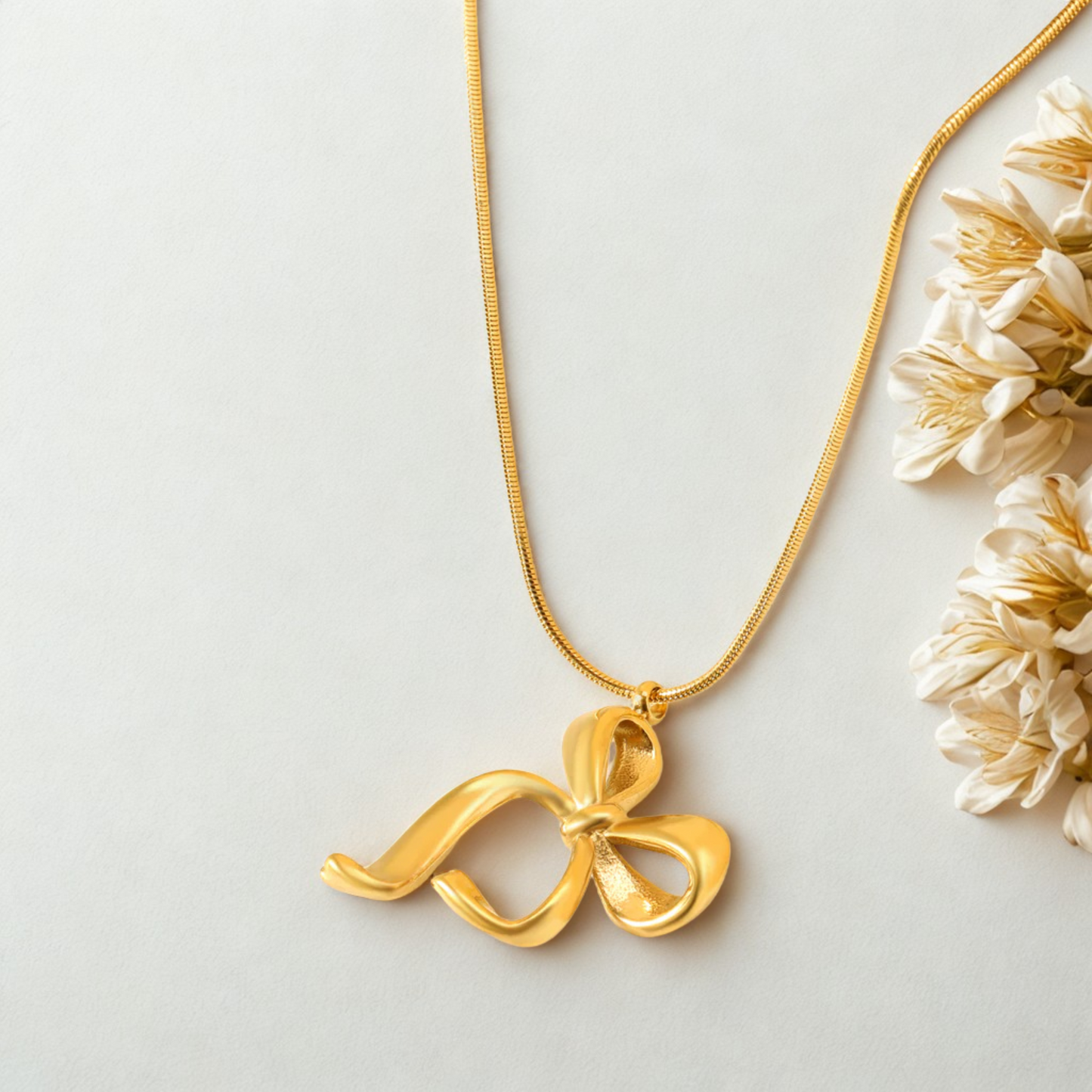Golden Ribbon Necklace